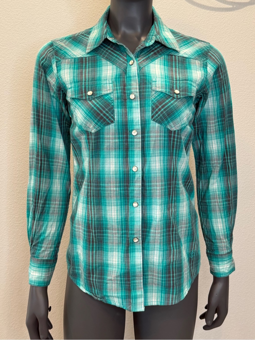 Ariat R.E.A.L. Women's Teal Plaid Western Pearl Snap Shirt Size S 100% cotton
